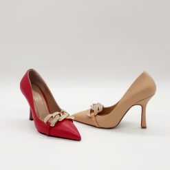 حذاء نسائي عرائسي