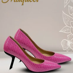 حذاء جلد مربعات